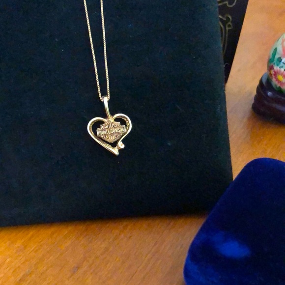Harley-Davidson Jewelry - 💛 10k YG Vintage Harley Davidson Heart Necklace